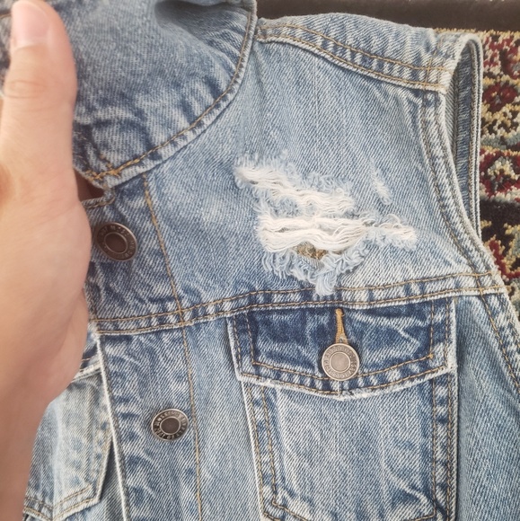 Jean Jacket - Picture 2 of 3